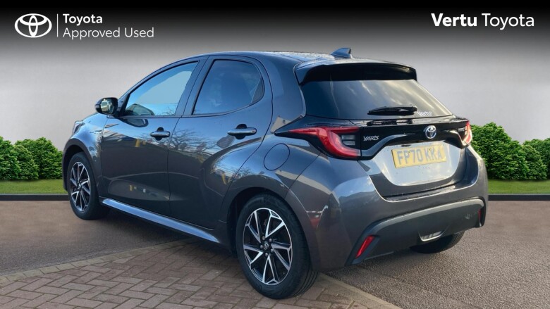 Toyota Yaris 1.5 Hybrid Design 5dr CVT Hybrid Hatchback